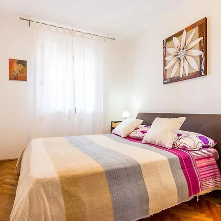 Apartment Racchi